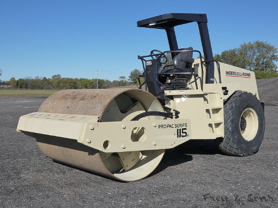 1999 Ingersoll Rand SD115 Smooth Compactor, SN:152442, ROPS, Cummins, Vibra