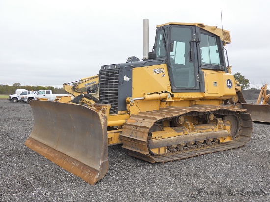 2011 John Deere 700J LGP Dozer, SN:1T0700JXB0199641, EROPS w/ Air, 6 Way Bl