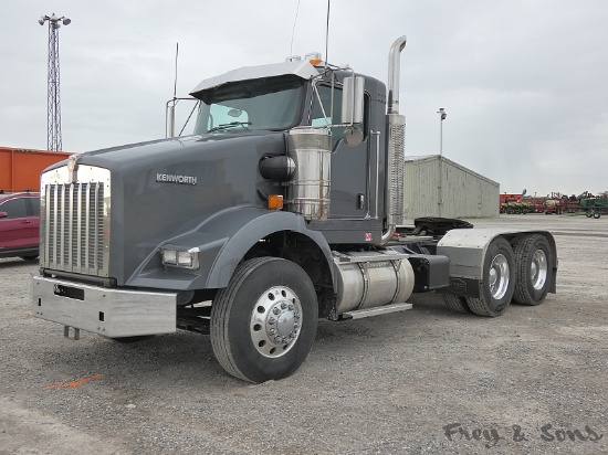 2015 Kenworth T800 Tandem Truck Tractor (Glider), SN:1NKDGGGG00R499305, Cum