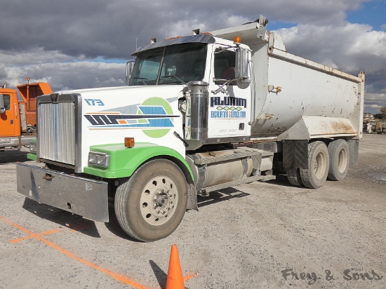 2007 Western Star Dump Truck, SN:5KJJAECV77PW61356, MBE4000 Pre-Emission Di