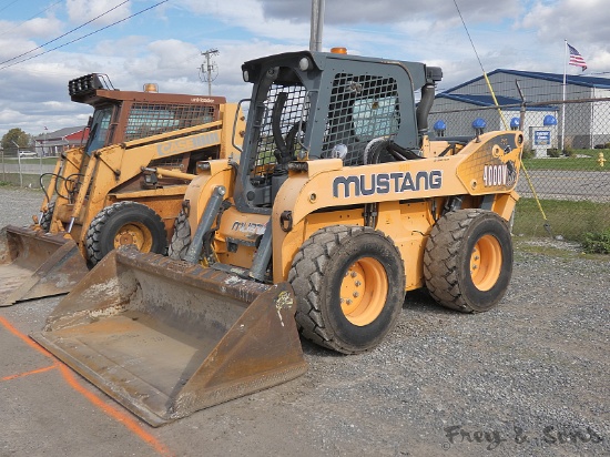 2014 Mustang 4000V Skidloader, SN:161429, Cummins, QT GP Bucket, Aux. Hyds,