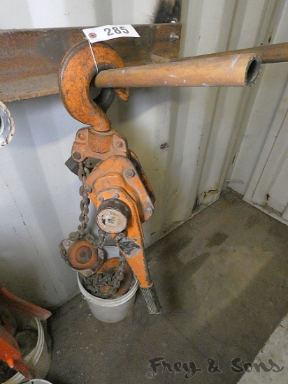 (1) 6 Ton Comelong