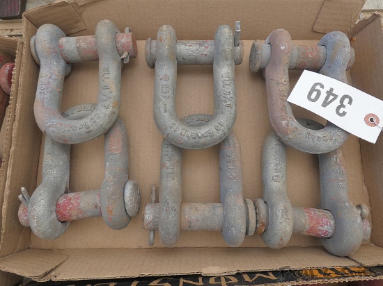 Box of 8.5 Ton Clevises / Shackles