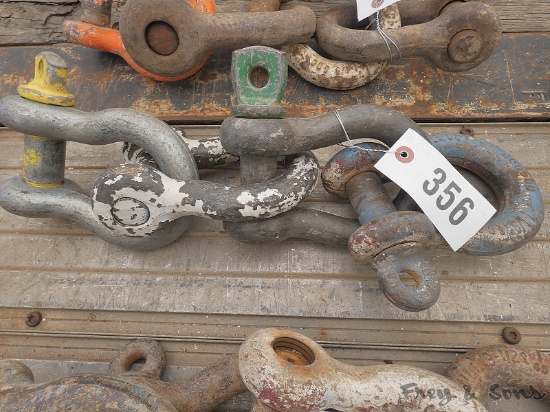(4) 9.5 Ton Clevises / Shackles