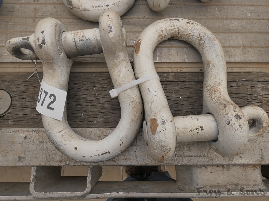 (2) White Clevises / Shackles