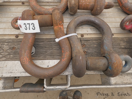 (2) 45mm Clevises / Shackles