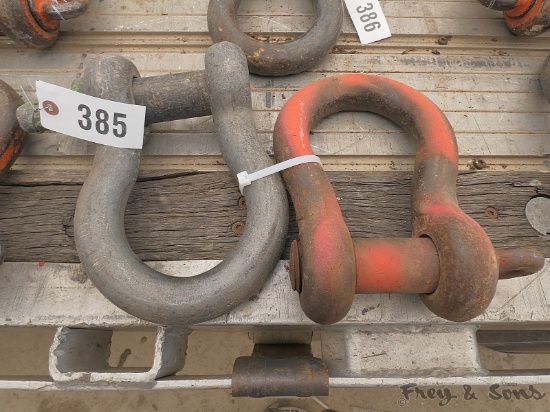 (2) Clevises / Shackles