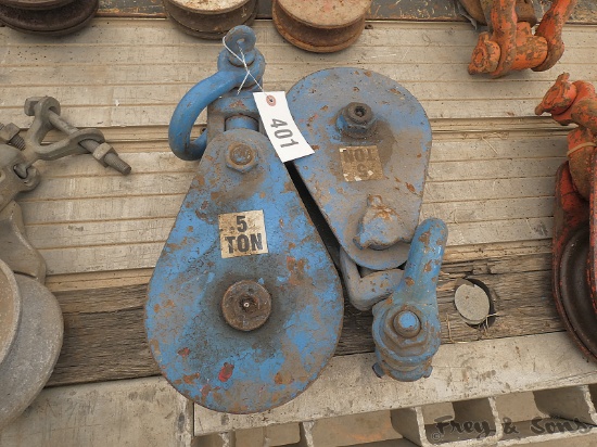 (2) Pulley Blocks