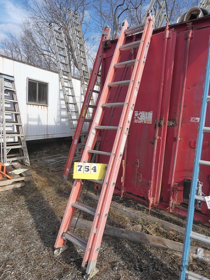 Louisville 20' Fiberglass Ext. Ladder