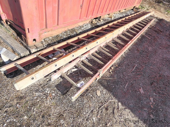 32' FG Ext Ladder (Damage @ top) & Section