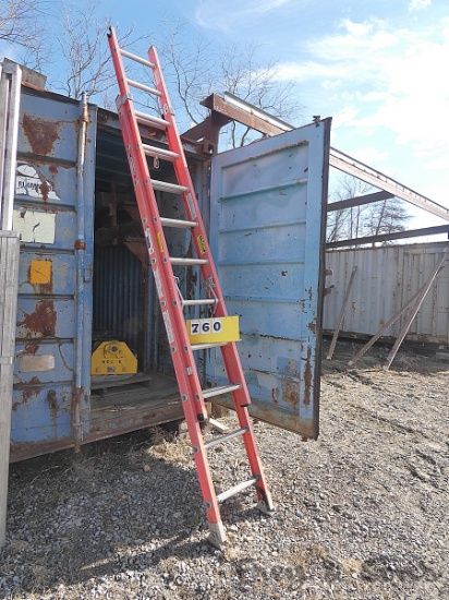 Fiberglass 20' Ext. Ladder