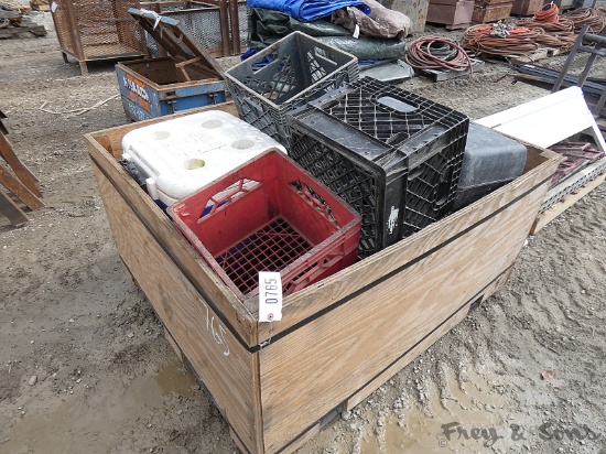 Crates & Toolboxes