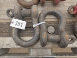 (2) 17 Ton Clevises / Shackles