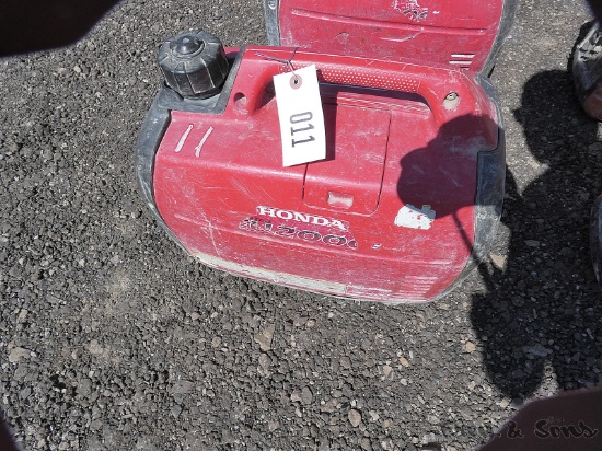 Honda 2000W Suitcase Generator