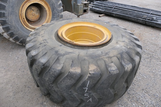 (1) 29.5-25 Tire & Rim