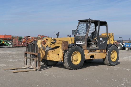 2001 Caterpillar TH103 4x4 Telehandler, SN:03PN02103, OROPS, 5,715 hrs. *Se