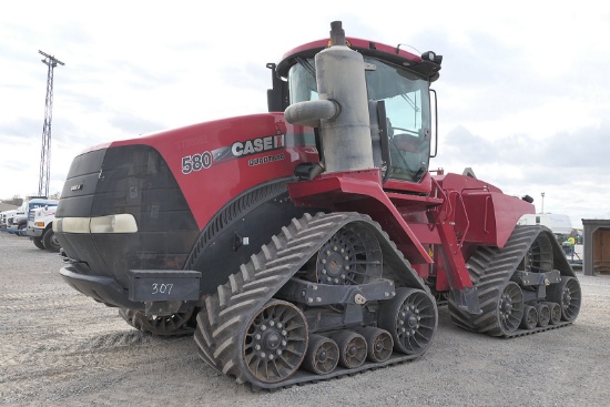 2015 Case 580 Quadtrac Tractor, SN:ZFF304702, Ag Hitch, 4,287 Hrs. *->Servi