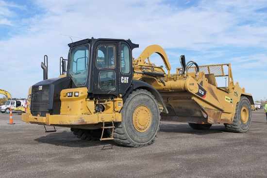 2019 Caterpillar 621K Motor Scraper, SN:WTA00135, 3,736 hrs. *->Service rec
