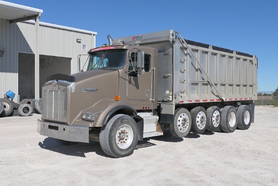 2000 Kenworth T800 6-Axle Dump Truck, SN:1NKDXUTX7YJ857143, Cat C12 (Tuned