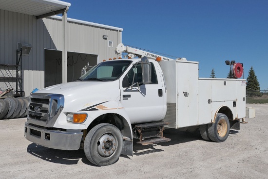 2004 Ford F650 Mechanics Truck, SN:3FRNF65N54V663348, Cat C7 Diesel, Auto,