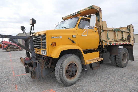 1985 Chevy C6500 S/A Dump Truck, SN:1GBL7D1Y0FV210716, Cat 3208, Allison Au