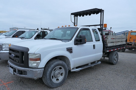 2008 Ford F350 Flatbed Truck, SN:1FDSX34R98EB37849, (Dead - Runs about 30 s