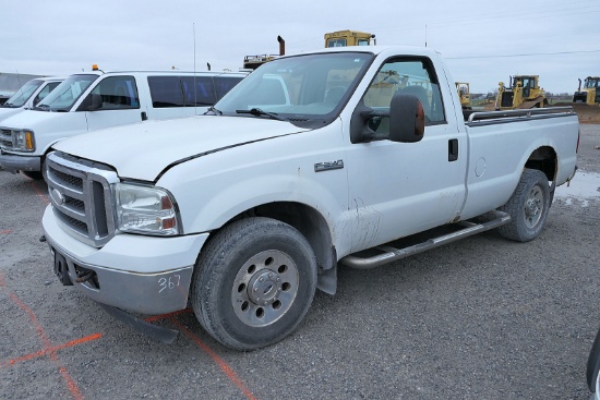 2005 Ford F250 Pickup, SN:1FTNF20565EA69300, Gas, Auto, Std. Cab, 244,748 m