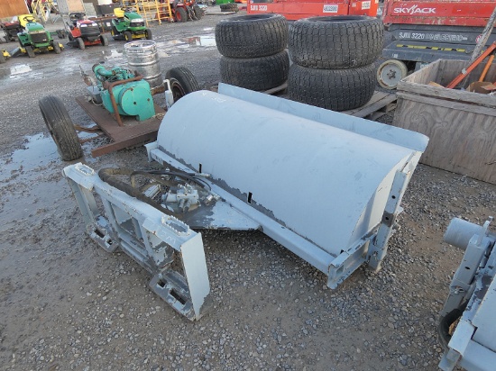 Skidloader QT Angle Broom