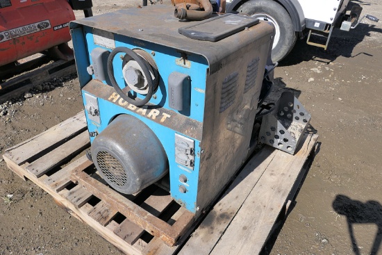 Hobart Portable Welder / Gen, SN:AAW-88800, Wisconsin Gas