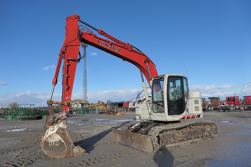 2010 Link-Belt 135A Hydraulic Excavator, SN:HEX7136, EROPS, QT 24