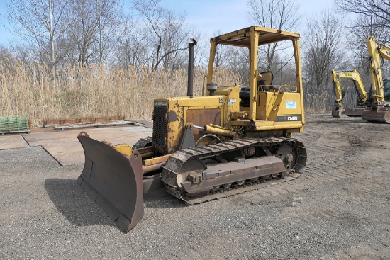 Cat D4B Dozer, SN:2XF00637, ROPS, 6 Way Blade | Heavy Construction ...