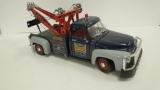 1953 Ford F100 Tow Truck by Road Legends