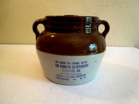 Farmers Co op elevator Co. Stoneware Advertising Bean Pot with lid