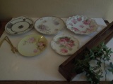 5 decorative plates hangers, plate shelf, ivy