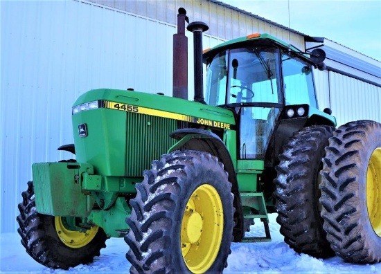 1990 John Deere 4455 MFWD Tractor