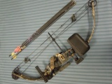 Browning Compound Bow with soft case and arrows