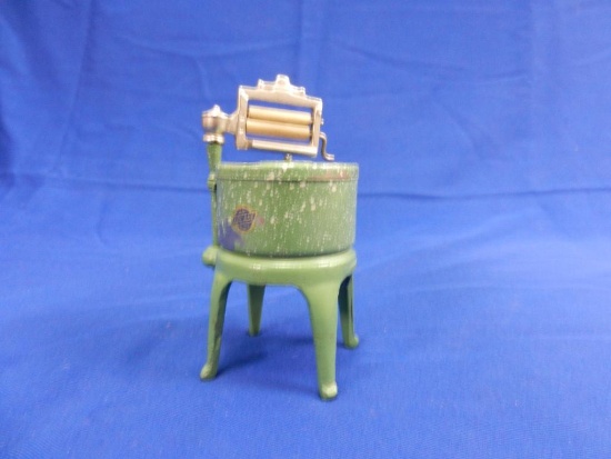 Green Agate Enamel Wringer Washer Thor Arcade Toy