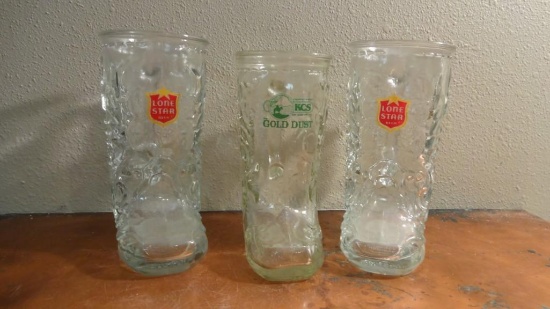 (3) glass Boot beer mugs