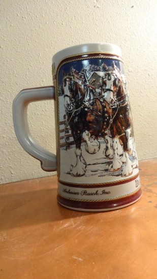 1989 Budweiser Clydesdales Beer Stein (Christmas Scene)