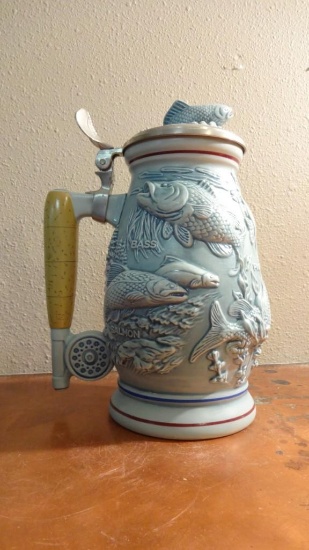 Avon Fishing Stein