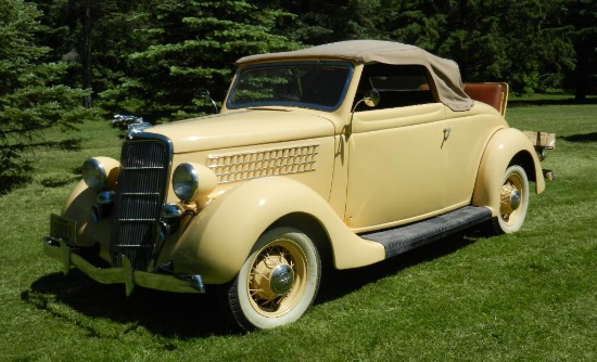 1935 Ford Cabriolet Roadster Convertible