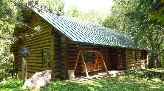 Captivating Hidden Lakeside LOG Home Property "A Rare Find"