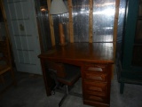 Wooden Single Desk 42