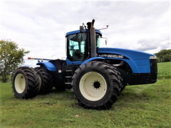 New Holland TJ375 tractor