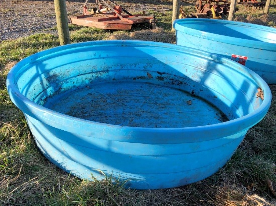 500 gallon Blue Poly Water Tank