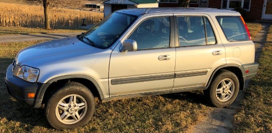 1999 Honda CRV, 73,599 miles, real time all wheel drive, manual transmission, nice little run about