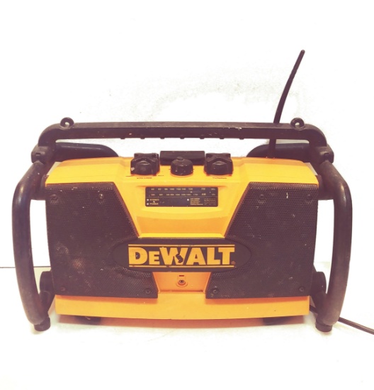 DEWALT JOB SITE RADIO