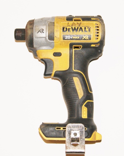 DEWALT 20V LITHIUM IMPACT DRILL