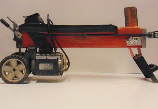 Speeco 5 ton Log Splitter