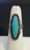STERLING SILVER NATIVE AMERICAN STYLE TURQUOISE RING